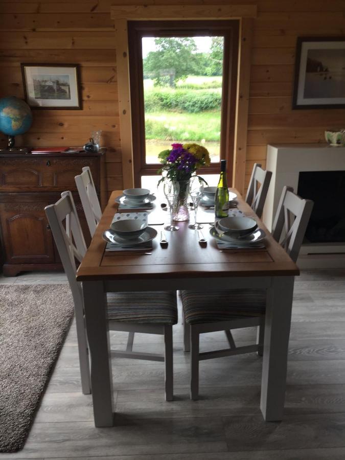 Redwood Lodge Ludlow Eksteriør bilde